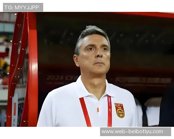 久尔杰维奇团队全运会观战寻宝为U20亚洲杯备战添新动力 久尔杰维奇团队全运会观战寻宝为U20亚洲杯备战添新动力