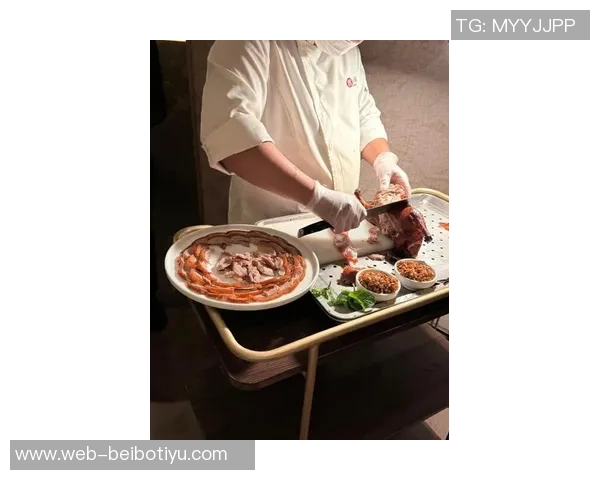 汤爹认可梅根掌管火鸡大餐称黑人女性烹饪技艺出众 汤爹认可梅根掌管火鸡大餐称黑人女性烹饪技艺出众