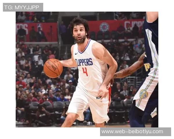 三球半场表现惨淡仅得5分正负值低至21引发热议