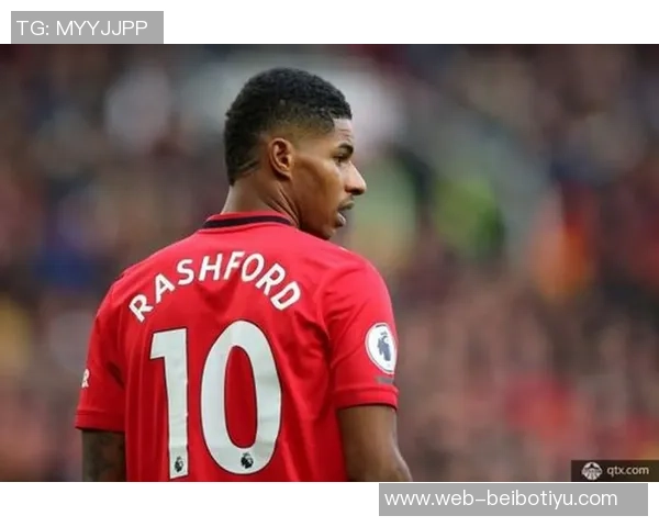 拉什福德积极备战国家德比训练照展现全力以赴的决心与信心 拉什福德积极备战国家德比训练照展现全力以赴的决心与信心