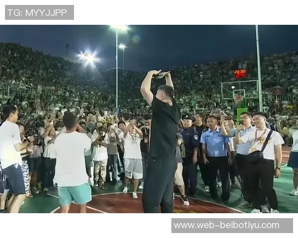 小将杨溢表现出色7投3中贡献10分4板6助攻正负值高达23 小将杨溢表现出色7投3中贡献10分4板6助攻正负值高达23