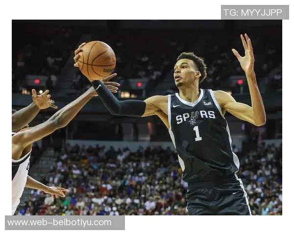 新时代的篮球传奇今日马刺与尼克斯19名球员均为99年马尼总决赛后出生