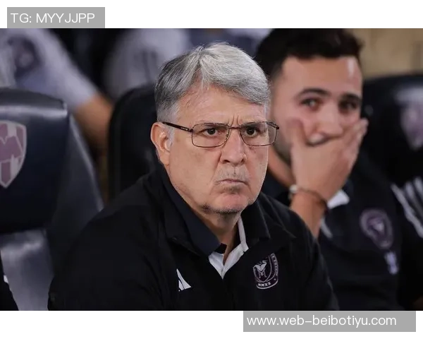 博卡青年主帅安赫尔鲁索离世皇马官方发文表达哀悼之情 博卡青年主帅安赫尔鲁索离世皇马官方发文表达哀悼之情