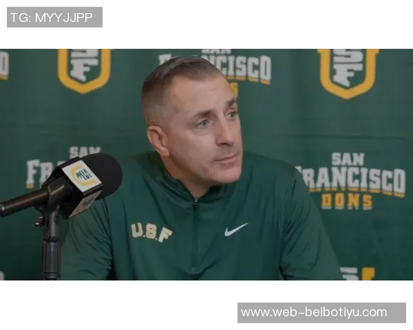 戈贝尔直言球队缺乏紧迫感与责任感亟需严格要求球员提升表现