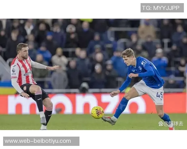 埃弗顿宣布提前召回18岁中场阿姆斯特朗重返球队助力争夺主力位置